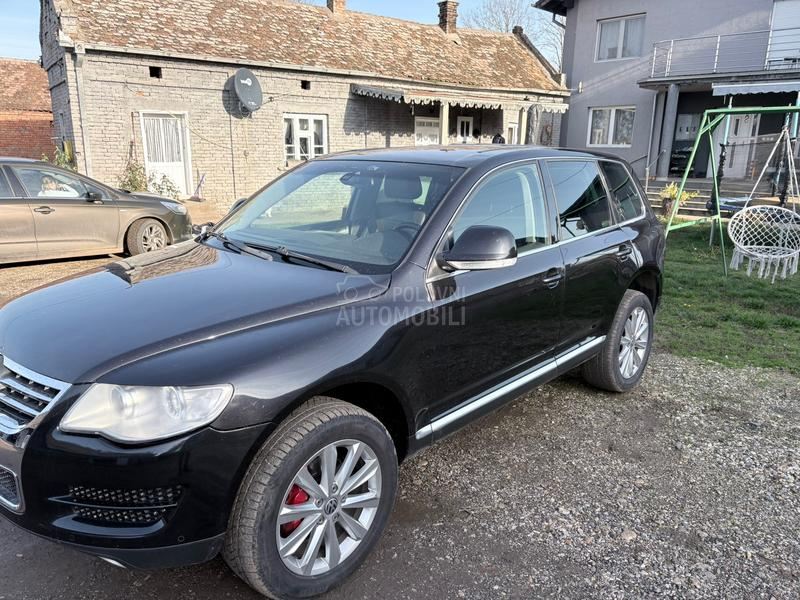 Volkswagen Touareg r line