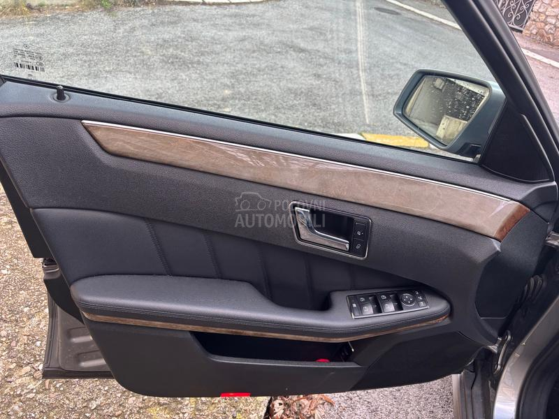 Mercedes Benz E 300 CDI