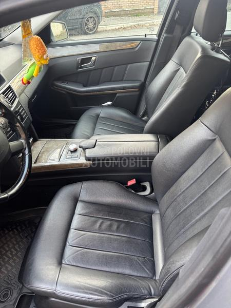 Mercedes Benz E 300 CDI
