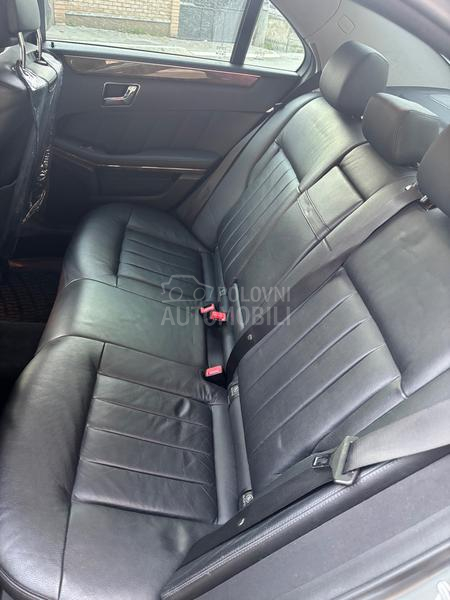 Mercedes Benz E 300 CDI