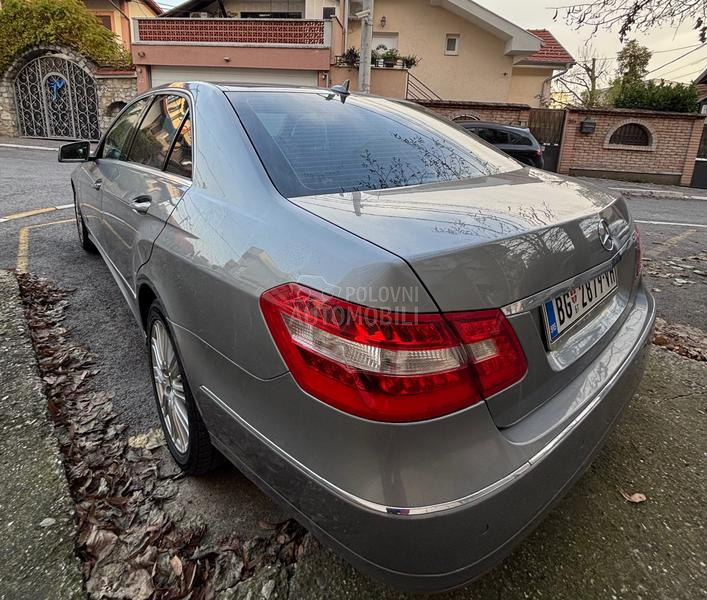 Mercedes Benz E 300 CDI