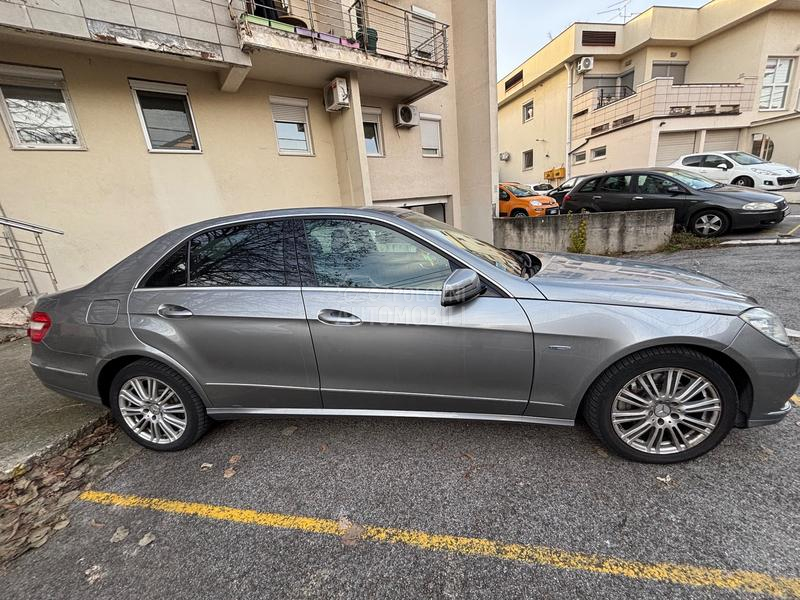 Mercedes Benz E 300 CDI