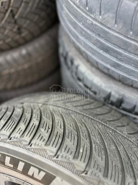 Michelin 235/55 R18 Zimska