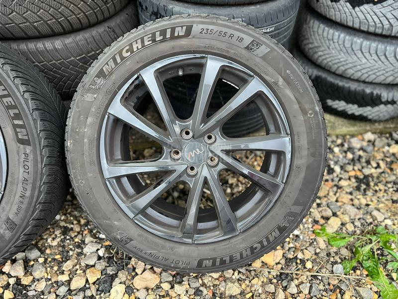 Michelin 235/55 R18 Zimska