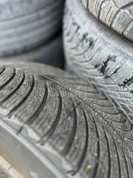 Michelin 235/55 R18 Zimska