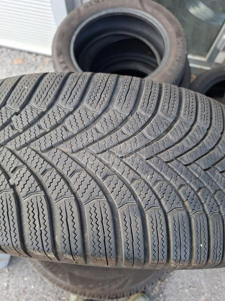 Bridgestone 225/55 R17 Zimska