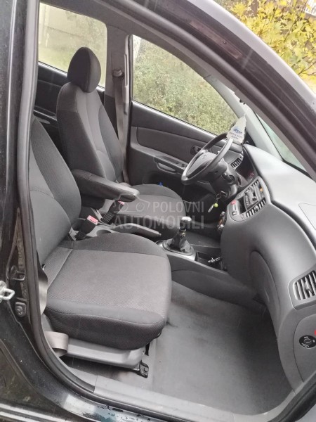 Kia Rio 1.4 TEK. REG.