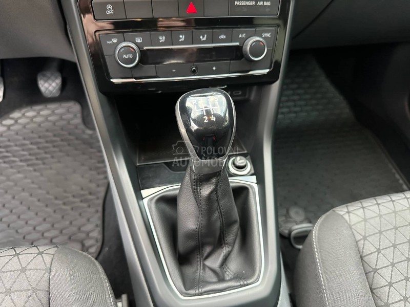 Volkswagen T-Cross 1.0 TSI Life