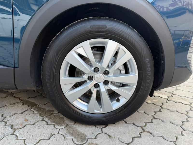 Peugeot 3008 1.5 BlueHDi