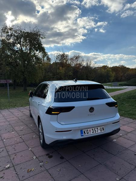 Volkswagen Golf 8 