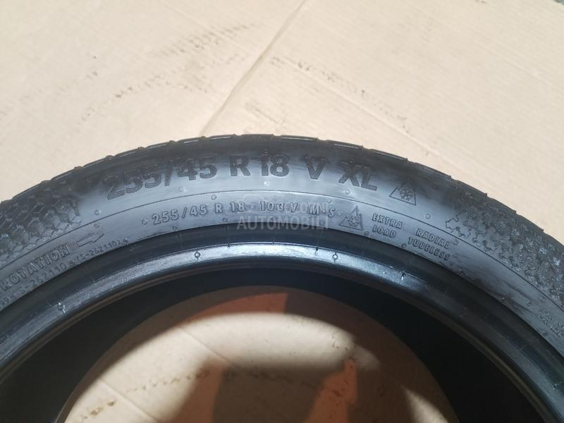 Continental 255/45 R18 Zimska