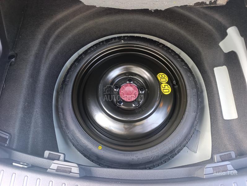 Toyota Corolla 1.8/SPORTS/HYBRID/