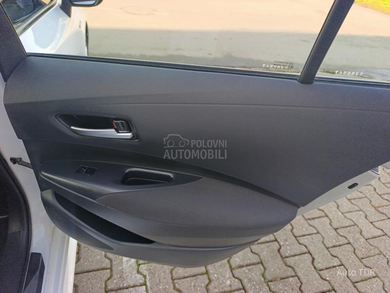 Toyota Corolla 1.8/SPORTS/HYBRID/