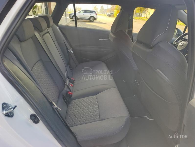 Toyota Corolla 1.8/SPORTS/HYBRID/