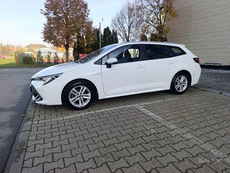 Toyota Corolla 1.8/SPORTS/HYBRID/