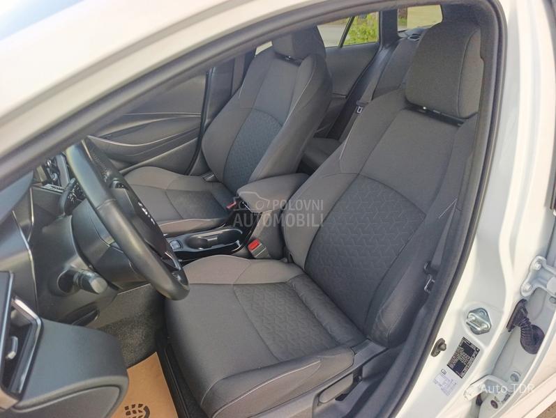 Toyota Corolla 1.8/SPORTS/HYBRID/