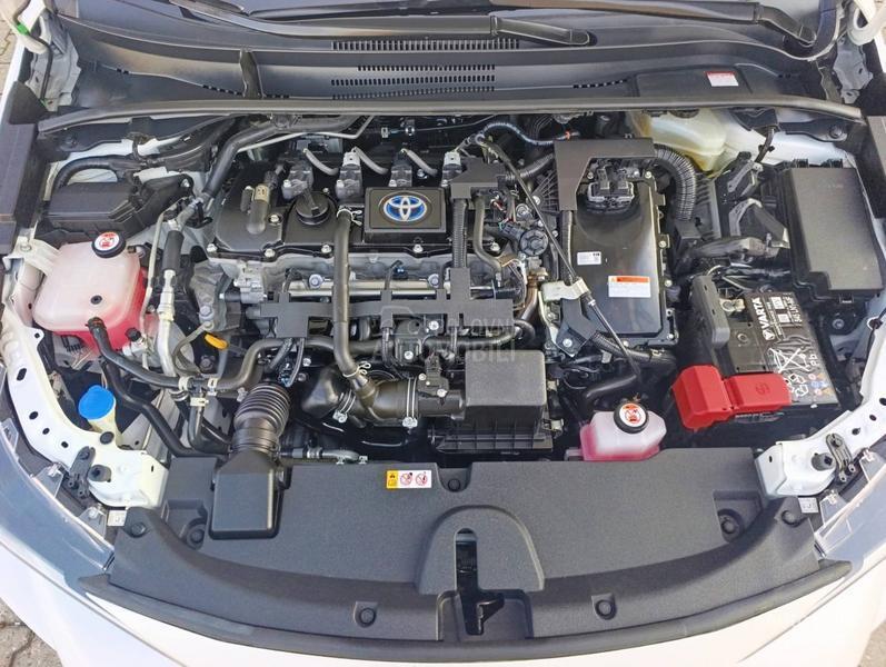 Toyota Corolla 1.8/SPORTS/HYBRID/