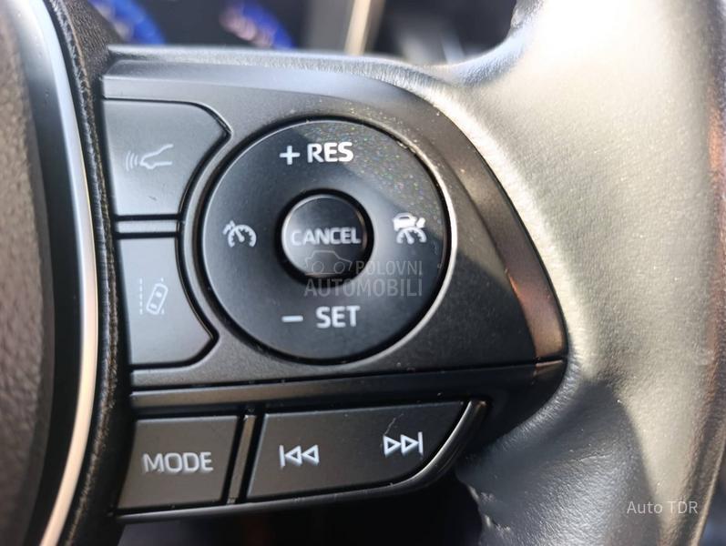 Toyota Corolla 1.8/SPORTS/HYBRID/