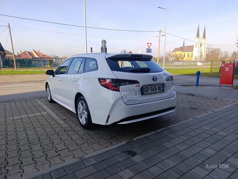 Toyota Corolla 1.8/SPORTS/HYBRID/
