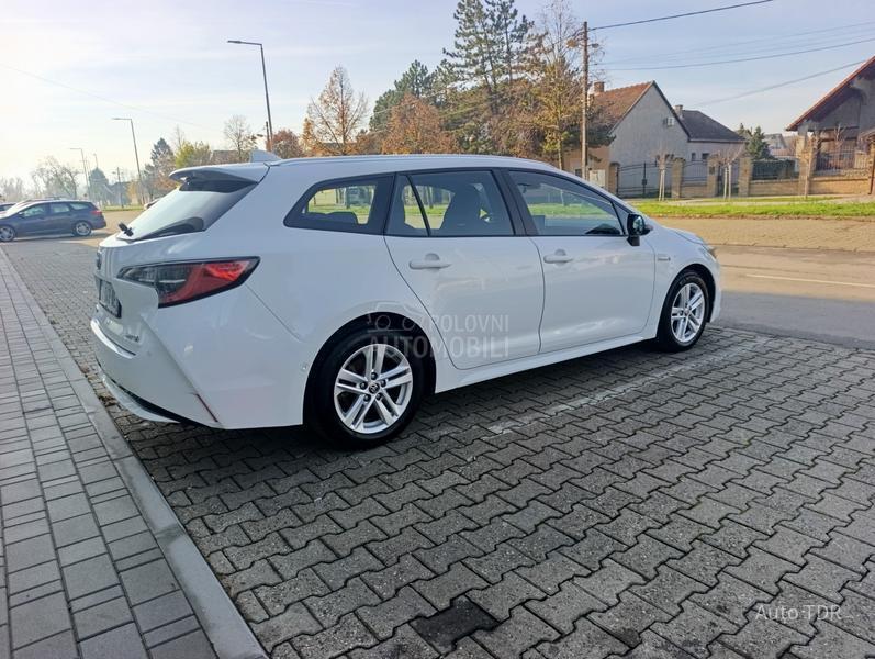 Toyota Corolla 1.8/SPORTS/HYBRID/