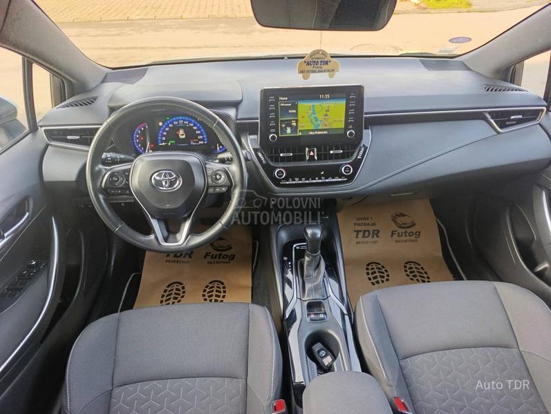 Toyota Corolla 1.8/SPORTS/HYBRID/