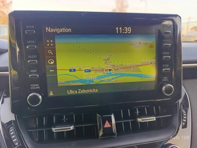 Toyota Corolla 1.8/SPORTS/HYBRID/