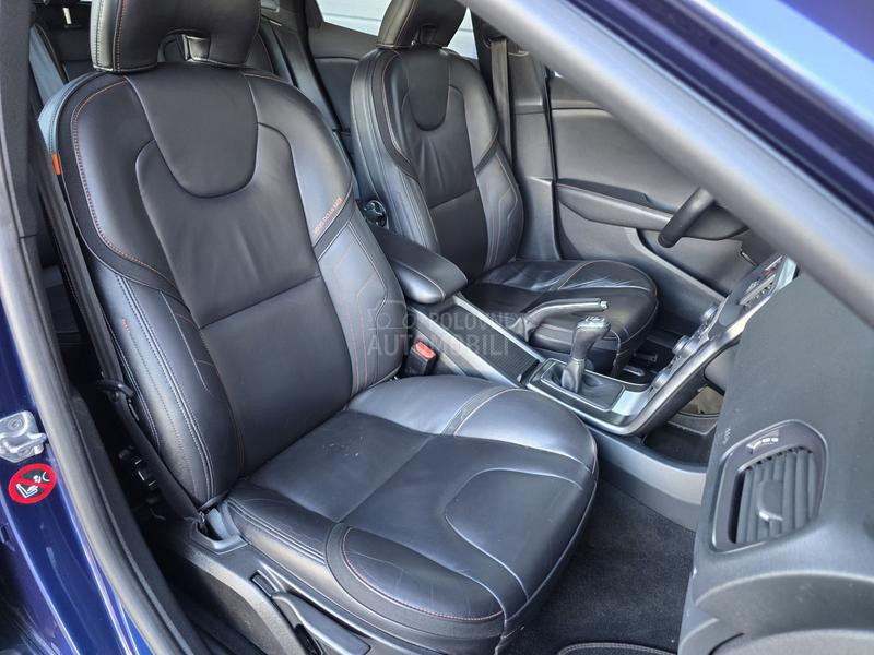 Volvo V40 D2 OCEAN RACE