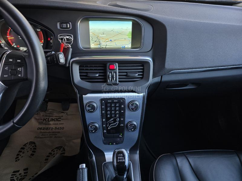 Volvo V40 D2 OCEAN RACE