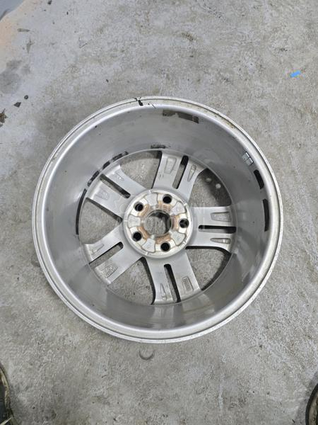 Aluminijumske felne Corolla Yaris Rav 17" 5 x 100