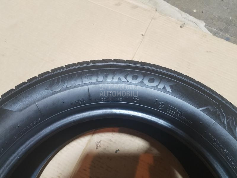 Hankook 205/60 R16 Zimska