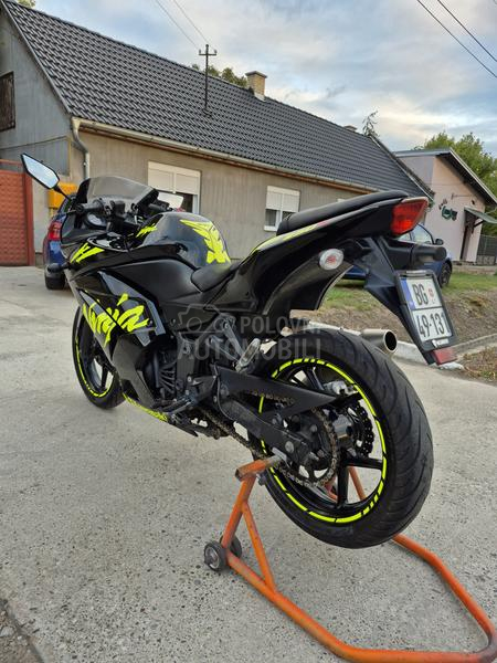 Kawasaki Ninja 250r