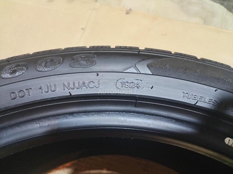 Westlake 245/45 R19 Zimska