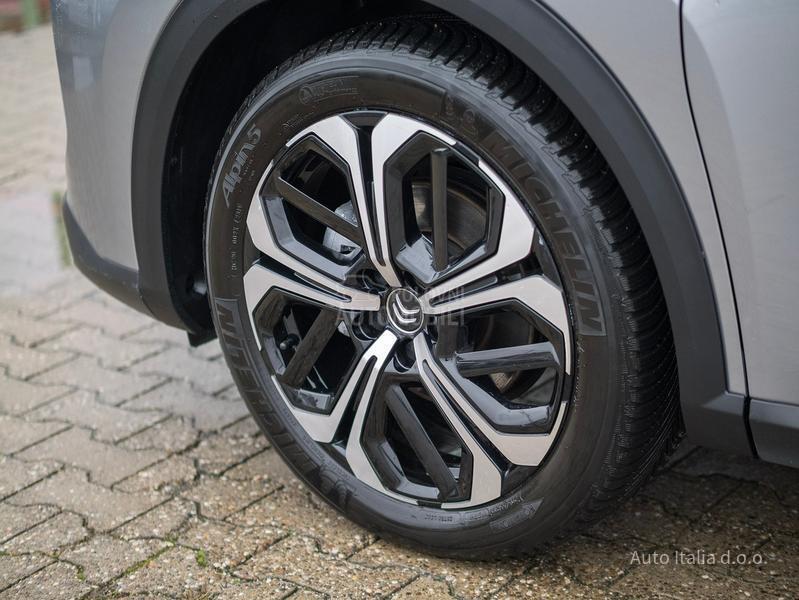 Citroen C5X 1.2 Shine EAT8