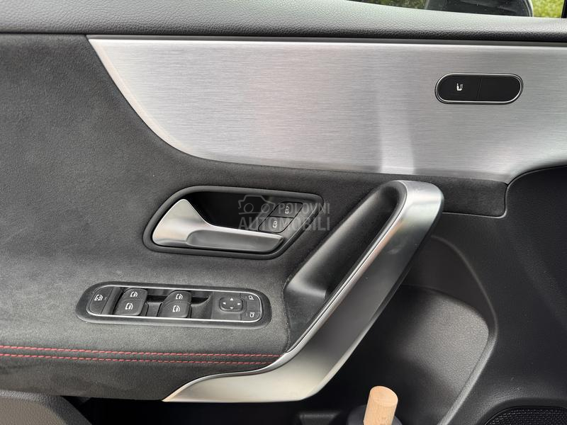 Mercedes Benz A 180 1.3