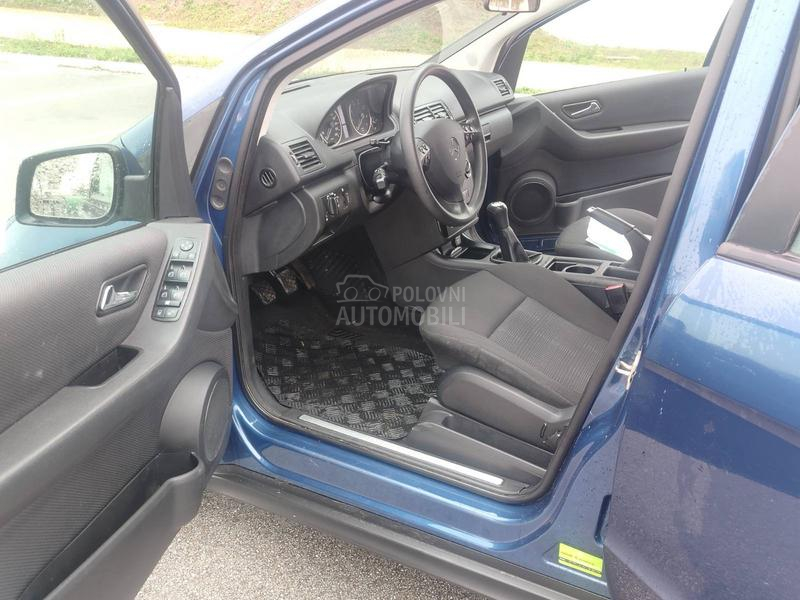 Mercedes Benz A 160 1.5 BLUEEFFICIENCY