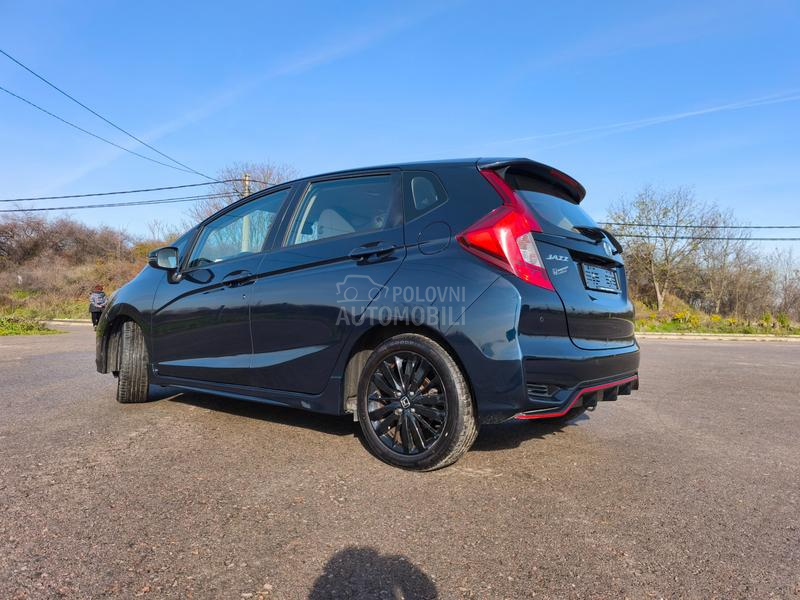 Honda Jazz 1.5I VTEC Dynamic