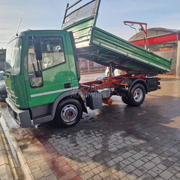 Iveco 75E 17