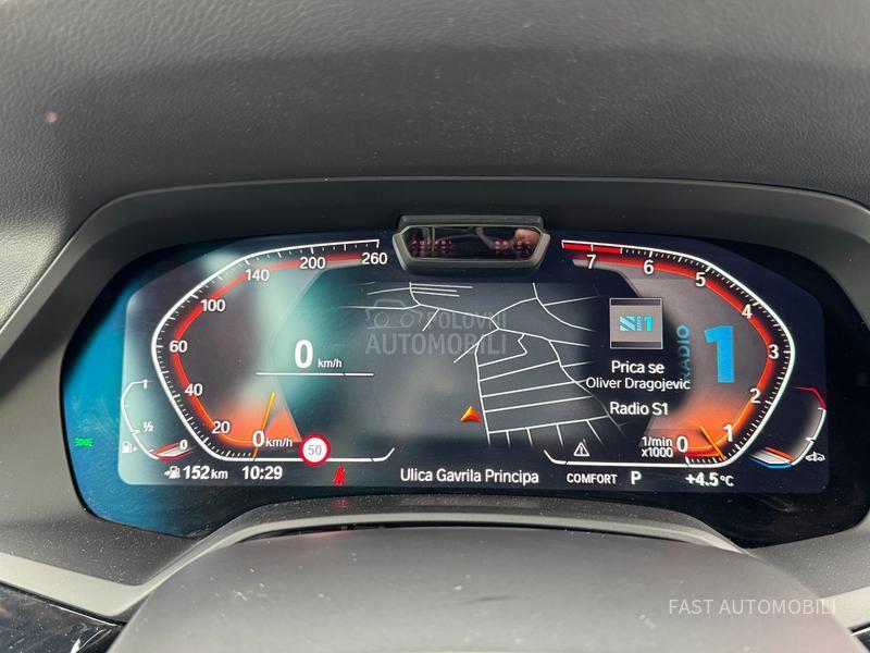 BMW X5 xDrive 40i Hybrid M