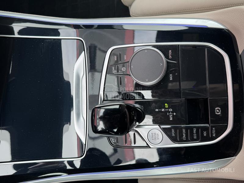 BMW X5 xDrive 40i Hybrid M