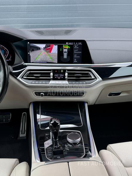 BMW X5 xDrive 40i Hybrid M