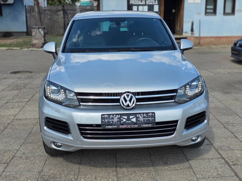 Volkswagen Touareg 3.0tdi LED/NAV