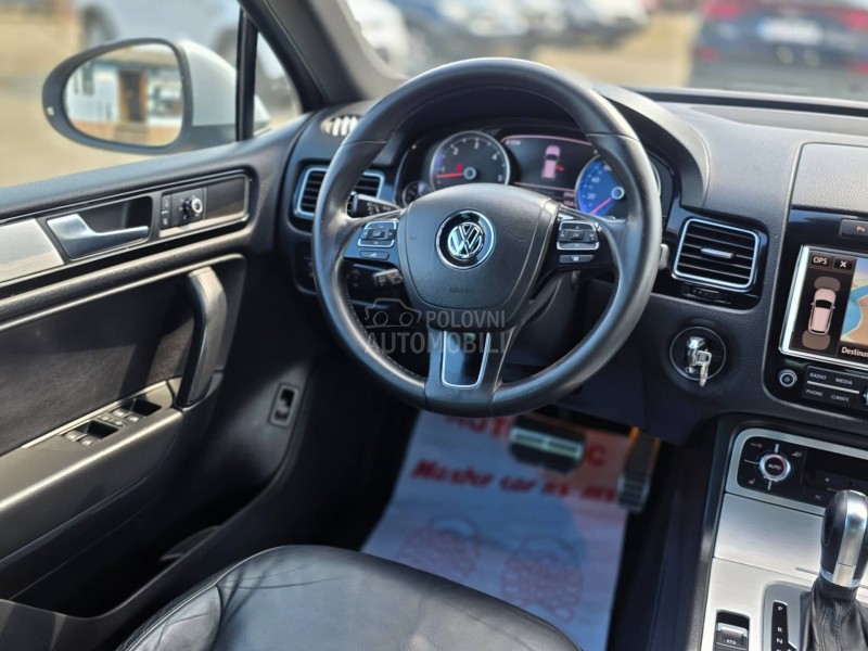 Volkswagen Touareg 3.0tdi LED/NAV