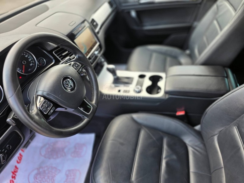 Volkswagen Touareg 3.0tdi LED/NAV