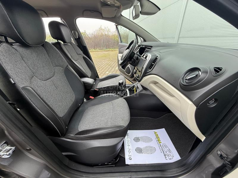 Renault Captur 1.5 DCI/INTENS