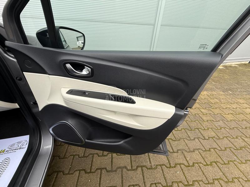 Renault Captur 1.5 DCI/INTENS