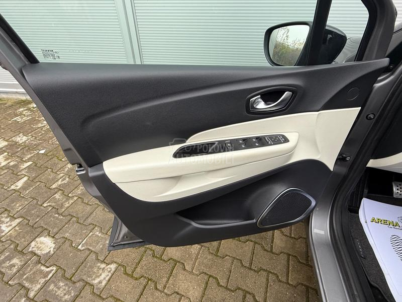 Renault Captur 1.5 DCI/INTENS
