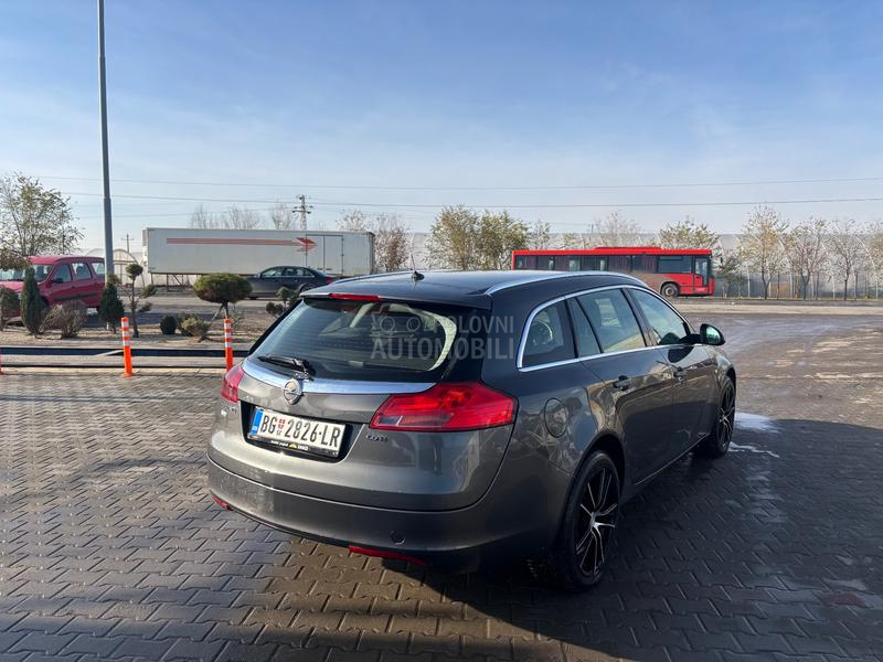 Opel Insignia 2.0