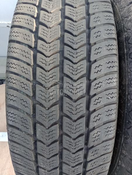 Semperit 215/65 R16 Zimska