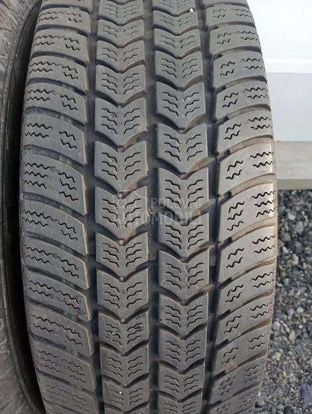 Semperit 215/65 R16 Zimska