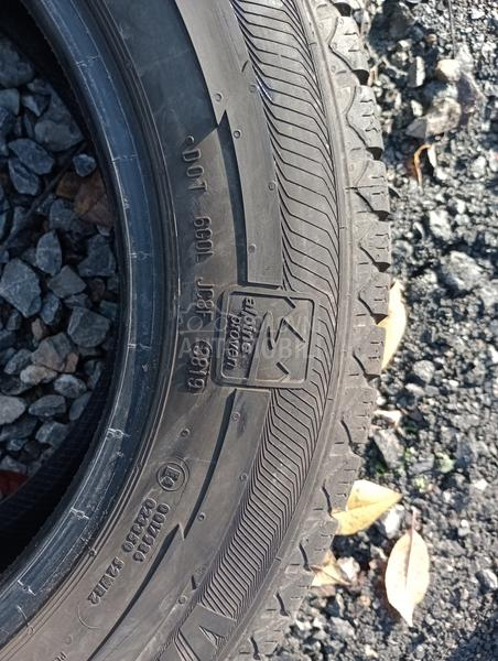 Semperit 215/65 R16 Zimska